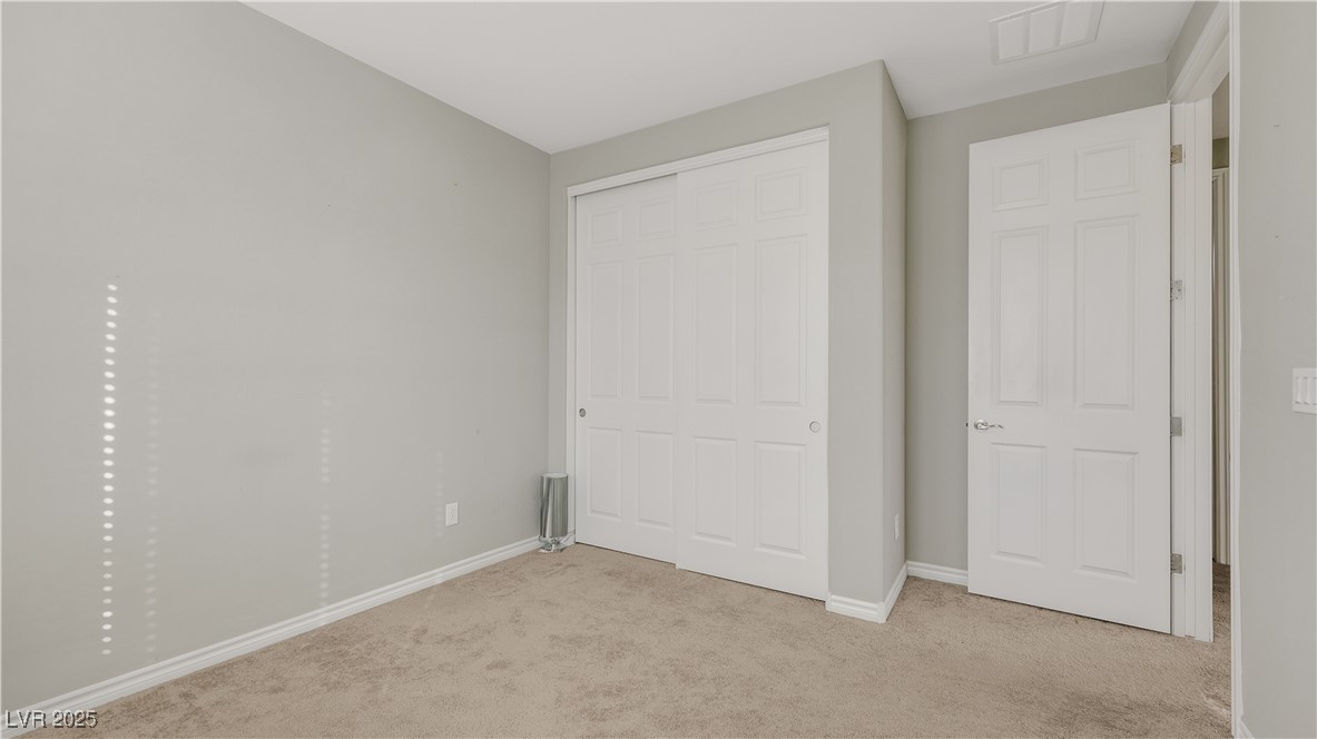 9635 Ramon Valley Avenue Las Vegas, NV 89149 - Photo 37 of 88