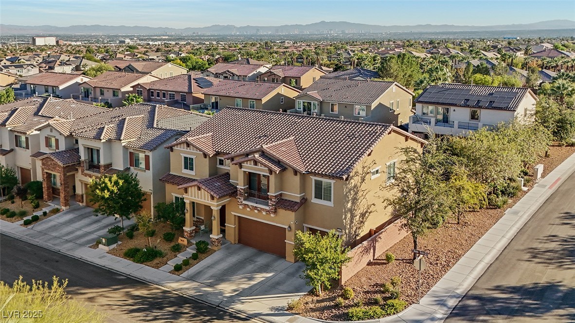 9635 Ramon Valley Avenue Las Vegas, NV 89149 - Photo 70 of 88