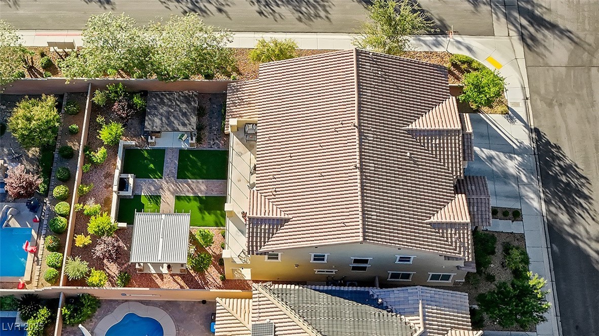 9635 Ramon Valley Avenue Las Vegas, NV 89149 - Photo 82 of 88