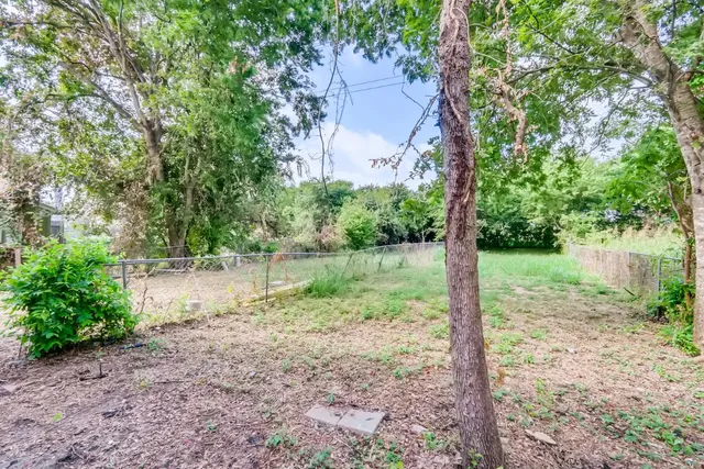$399,900 | 6803 Blue Dawn Trail, Austin, TX 78744