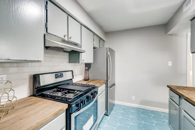 $399,900 | 6803 Blue Dawn Trail, Austin, TX 78744