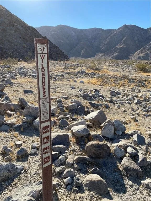 100 Split Mountain Road Los Angeles, CA 90024 - Photo 5 of 12 a view of a city