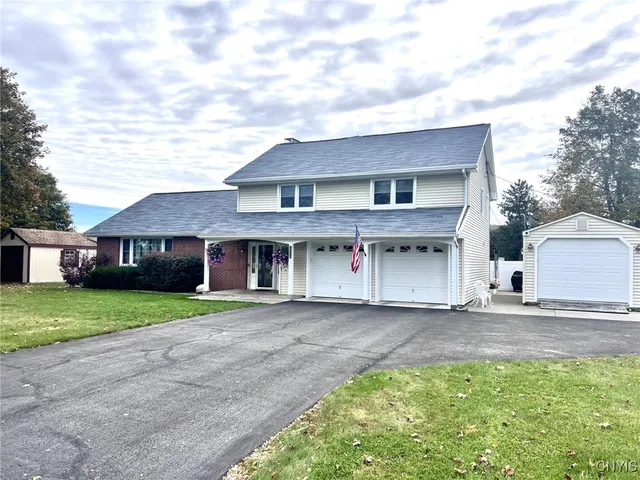 $365,000 | 1074 Halstead Drive, Cortlandville, NY 13045