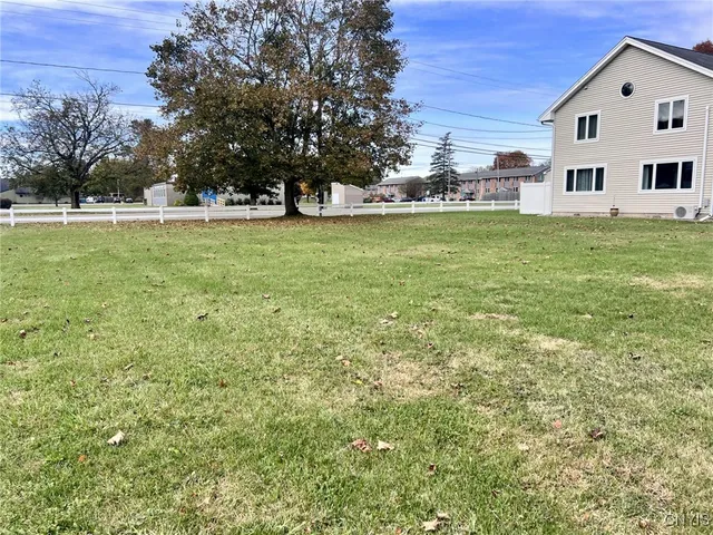 $365,000 | 1074 Halstead Drive, Cortlandville, NY 13045