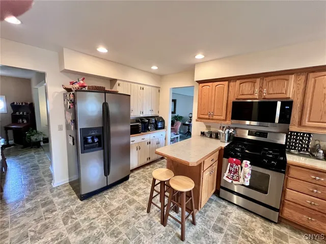 $365,000 | 1074 Halstead Drive, Cortlandville, NY 13045