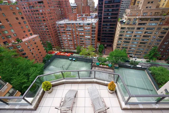 $430,000 | 430 East 56th Street, Unit 10C | Sutton Place