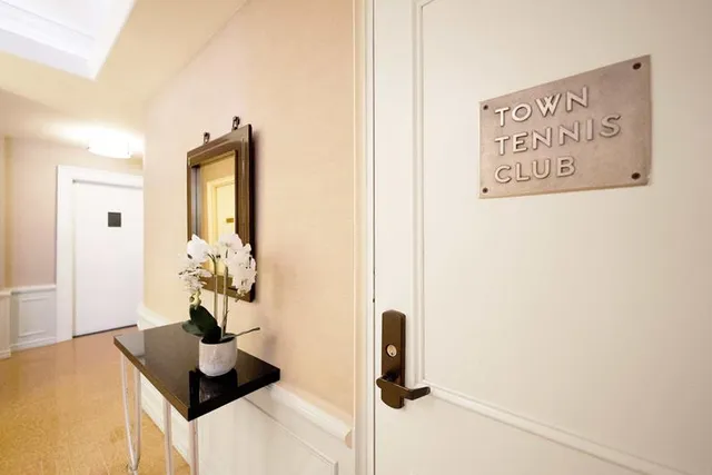 $430,000 | 430 East 56th Street, Unit 10C | Sutton Place