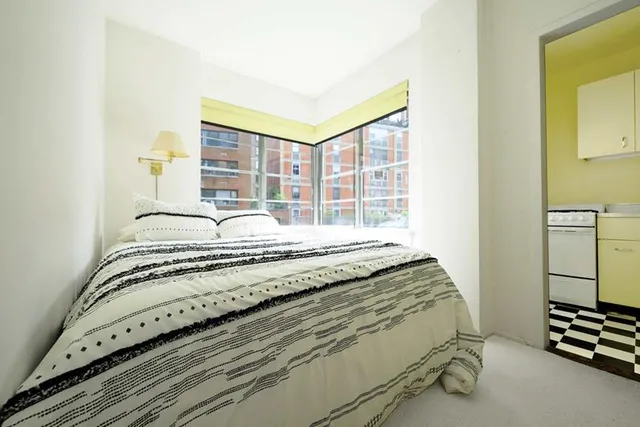 $430,000 | 430 East 56th Street, Unit 10C | Sutton Place