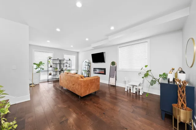 $495,000 | 839 South 18th Avenue, Maywood, IL 60153