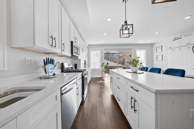 $495,000 | 839 South 18th Avenue, Maywood, IL 60153