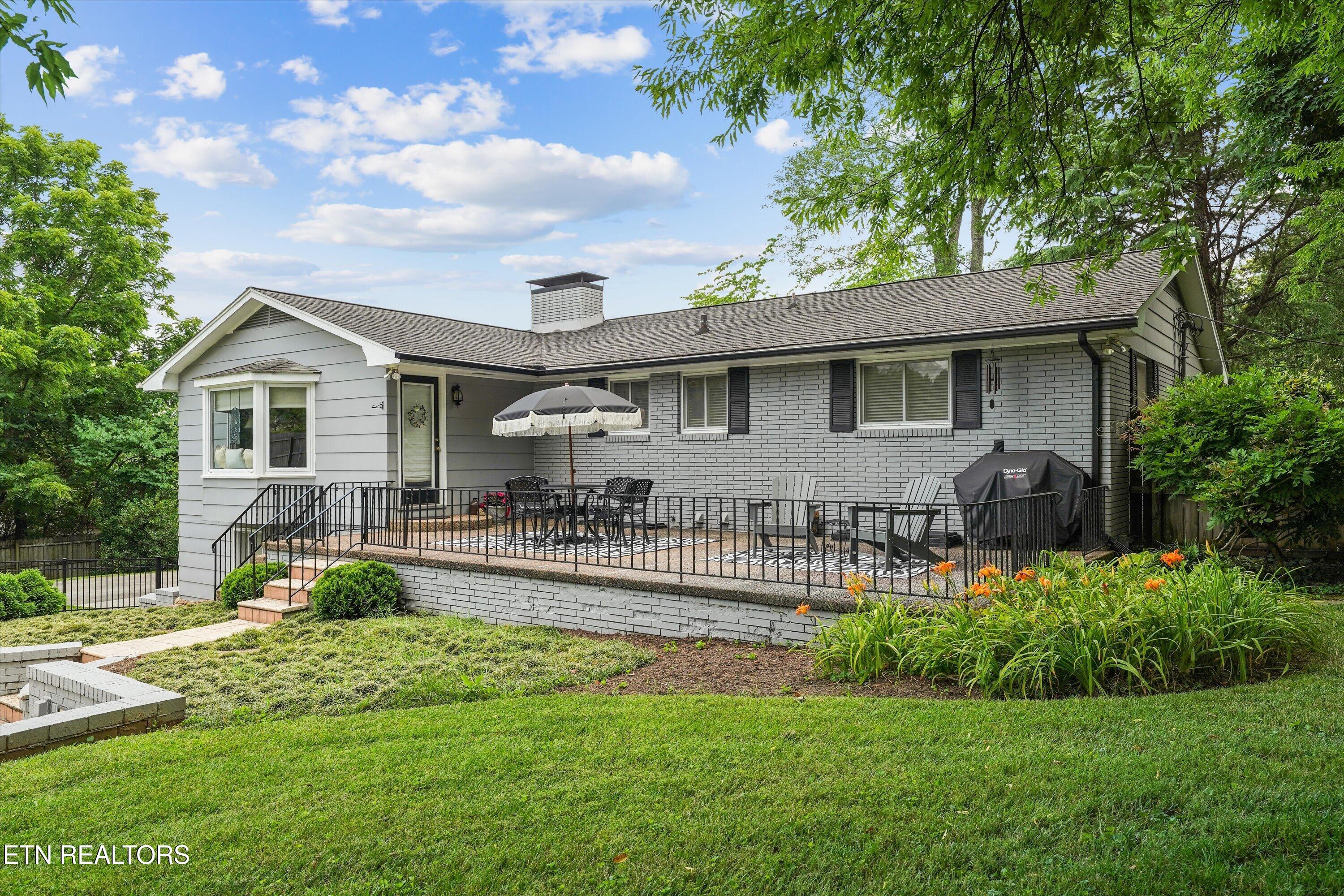 608 Churchill Road Knoxville, TN 37909 - Photo 48 of 60 48-608 Churchill Rd 41