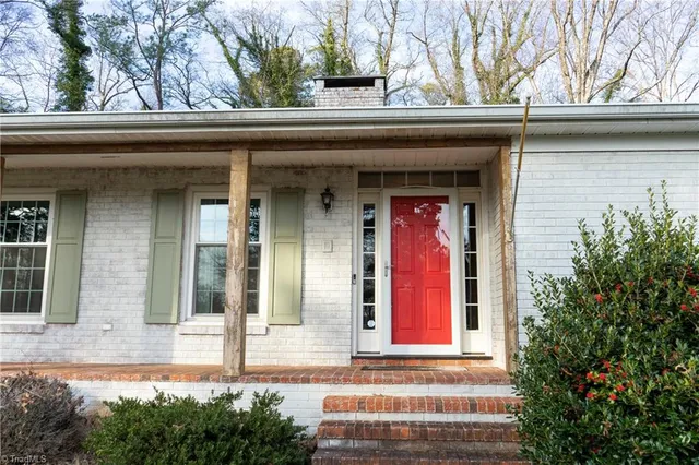 $520,000 | 201 Partridge Lane, Lexington, NC 27292