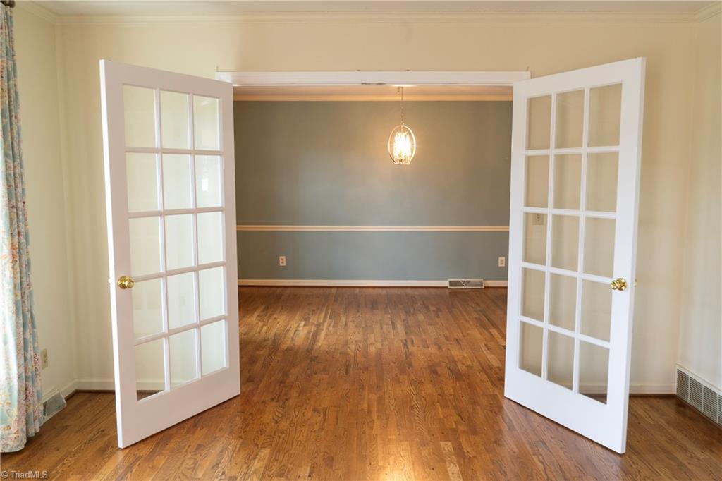 201 Partridge Lane Lexington, NC 27292 - Photo 9 of 40 Looking into Dining Room