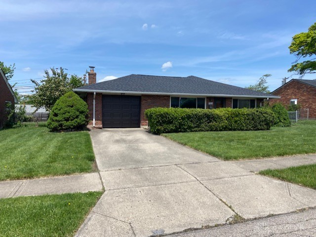 1673 West Stroop Road Kettering, OH 45439 - Photo 1 of 33 Front Entrance w/porch