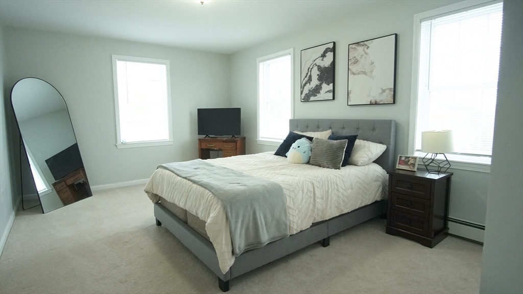 9 Hall Street Webster, MA 01570 - Photo 21 of 37