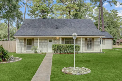 $409,990 | 6502 Cypress Point Drive, Houston, TX 77069