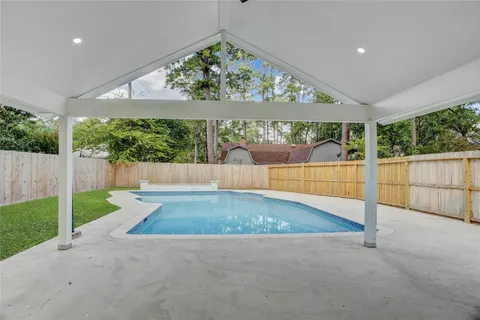 $409,990 | 6502 Cypress Point Drive, Houston, TX 77069