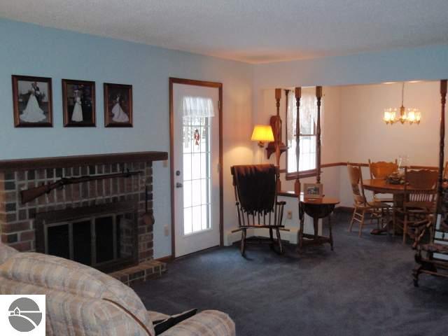 3574 Manchester Road Traverse City, MI 49686 - Photo 13 of 24 1723271-12.JPG