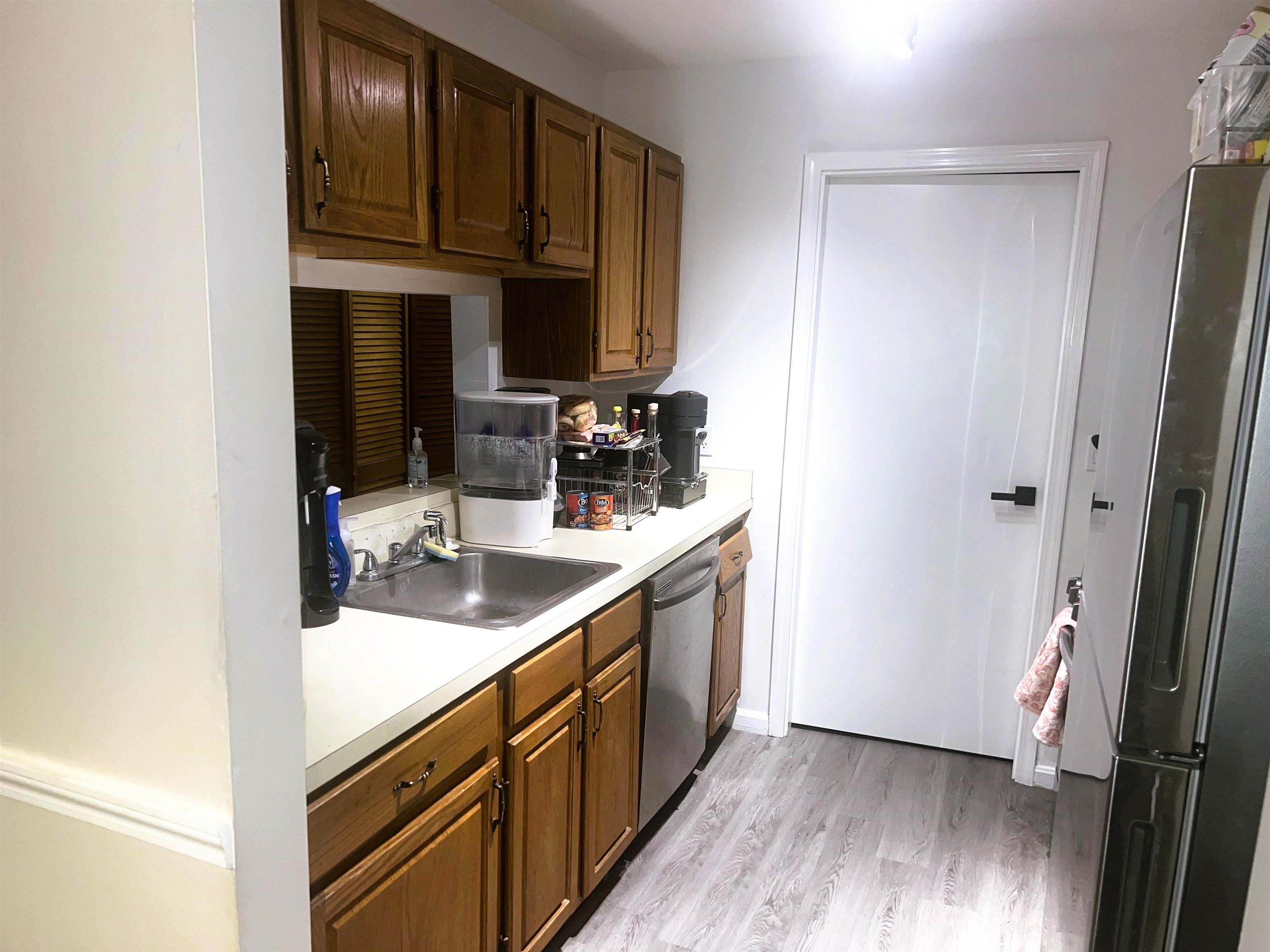 5 Bernards Road, Unit 4 Merrimack, NH 03054 - Photo 6 of 16