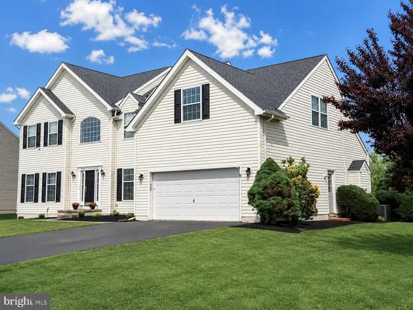 $635,000 | 23 Riva Ridge Lane, Bear, DE 19701