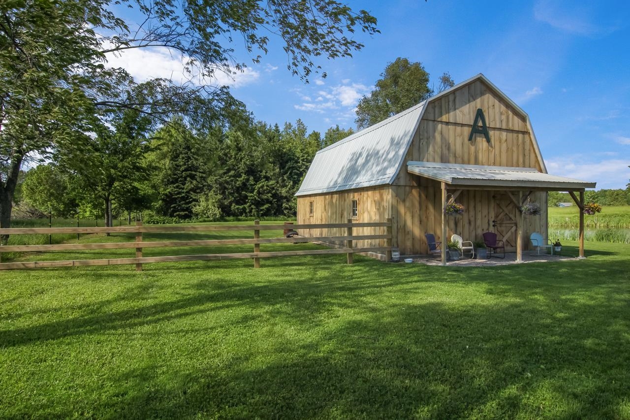 6980 Youker Road Grawn, MI 49637 - Photo 8 of 37 1900695-7.JPG
