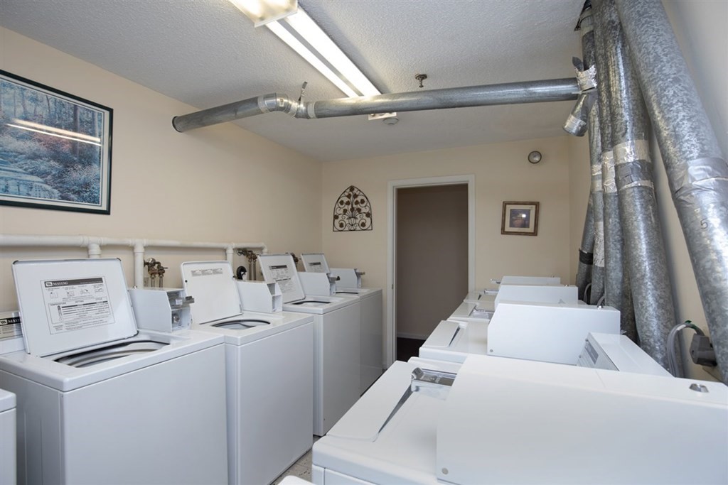 35 Prospect Street, Unit 301 Woburn, MA 01801 - Photo 17 of 19 a utility room with dryer and washer