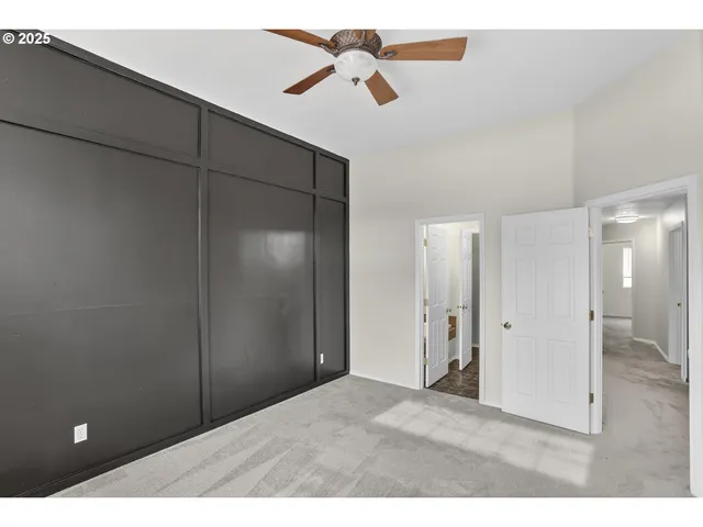 a view interior of a house with an empty space