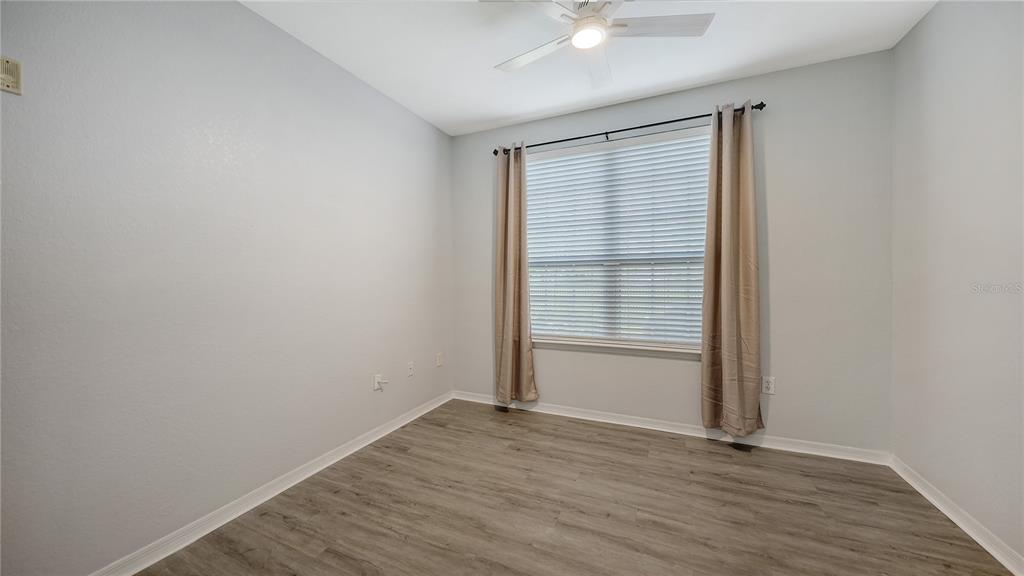 5531 Rosehill Road, Unit 103 Sarasota, FL 34233 - Photo 18 of 45