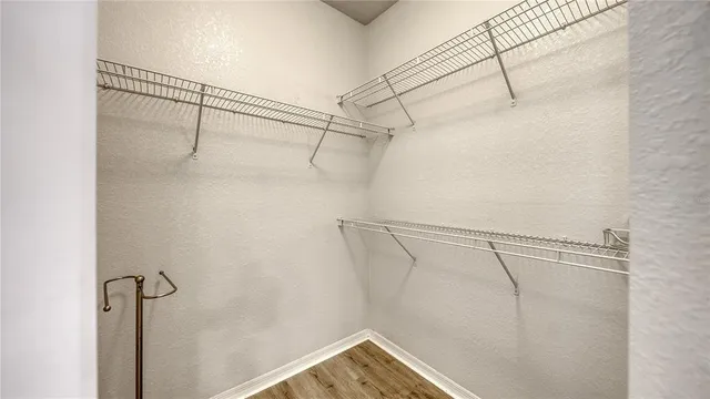 $1,900 | 5531 Rosehill Road, Unit 103, Sarasota, FL 34233