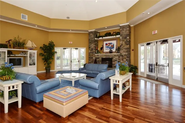 $1,900 | 5531 Rosehill Road, Unit 103, Sarasota, FL 34233