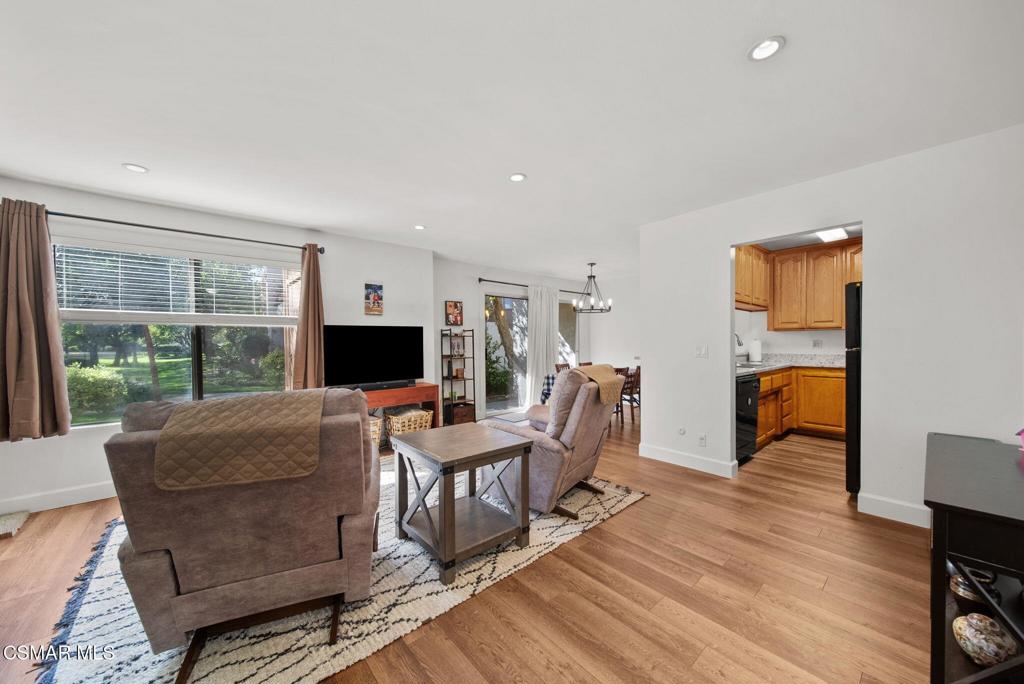 1718 Sinaloa Road, Unit 118 Simi Valley, CA 93065 - Photo 5 of 27