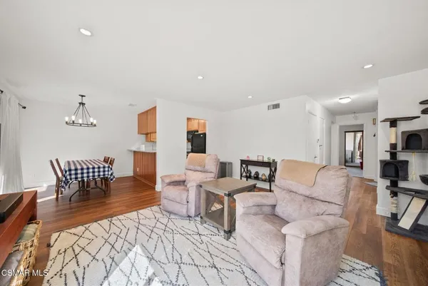 $434,000 | 1718 Sinaloa Road, Unit 118, Simi Valley, CA 93065