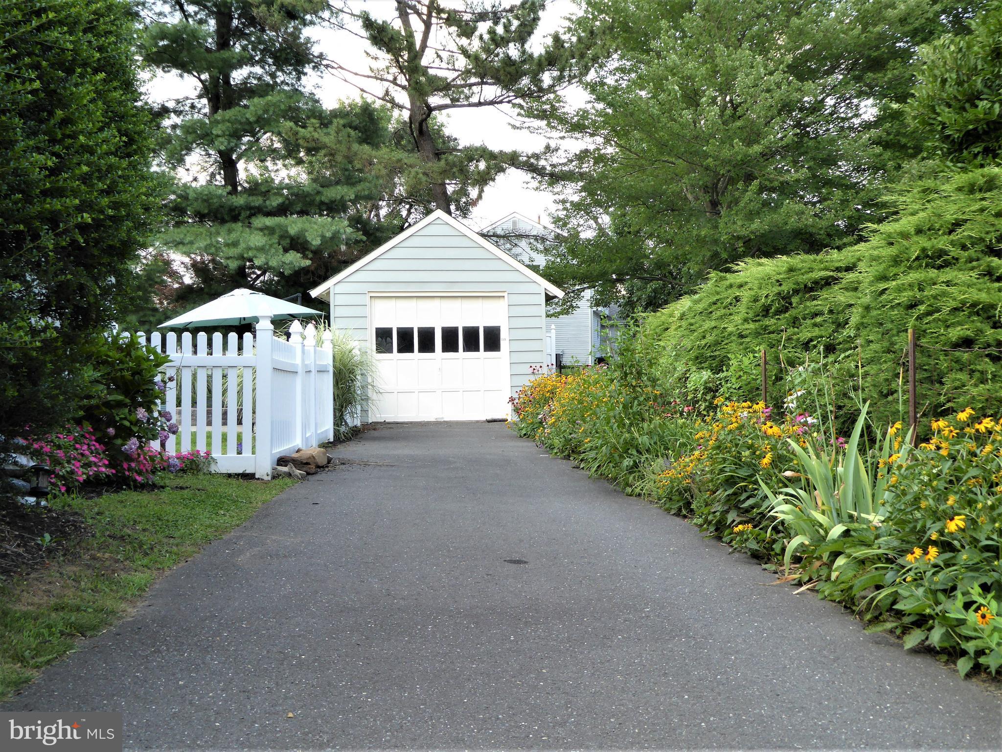 2068 Kuser Road Hamilton, NJ 08690 - Photo 31 of 31