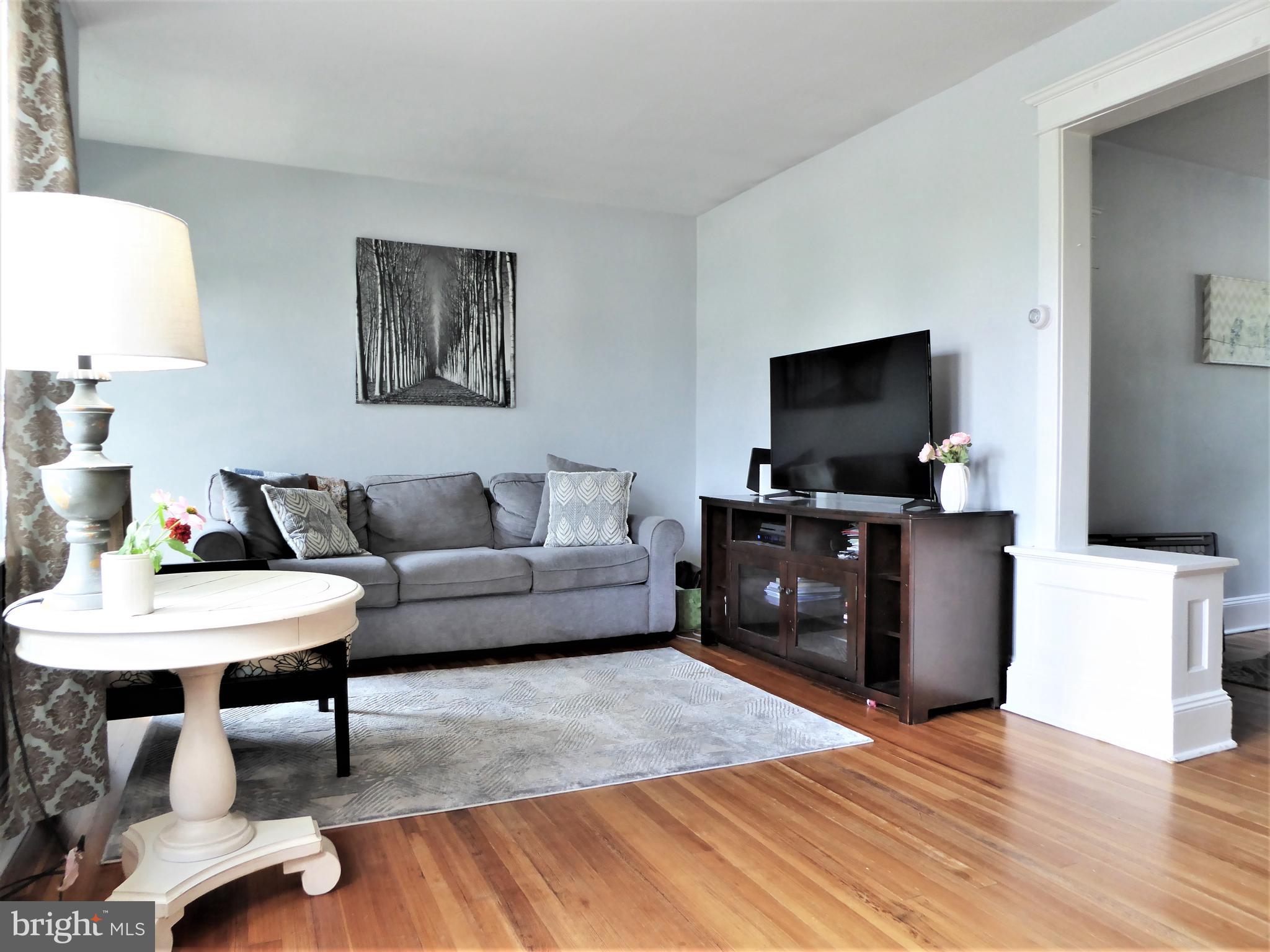 2068 Kuser Road Hamilton, NJ 08690 - Photo 5 of 31