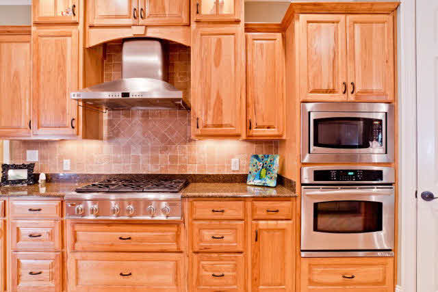119 Sandy Ford Road Fairhope, AL 36532 - Photo 4 of 23 Custom Cabinets kit