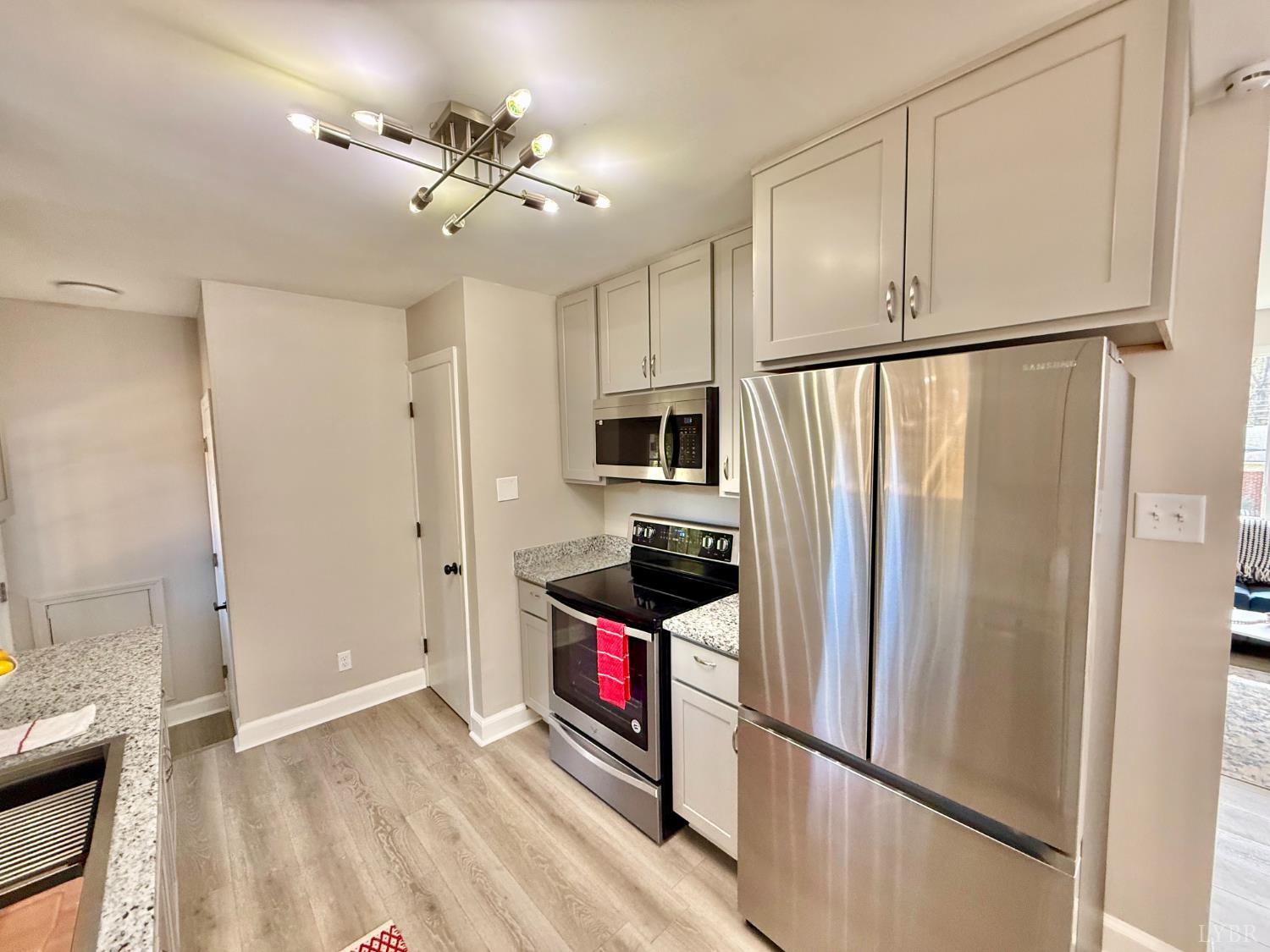 1531 Augusta Street Lynchburg, VA 24501 - Photo 15 of 39