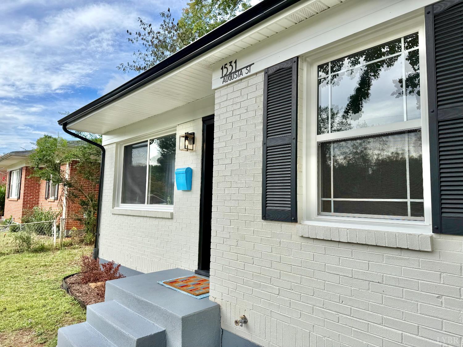 1531 Augusta Street Lynchburg, VA 24501 - Photo 4 of 39