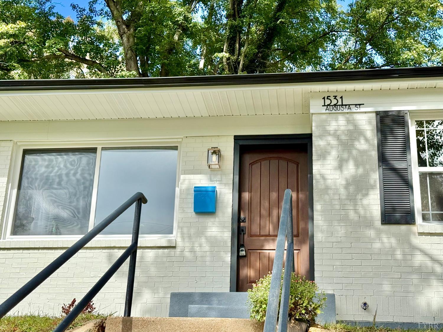 1531 Augusta Street Lynchburg, VA 24501 - Photo 5 of 39