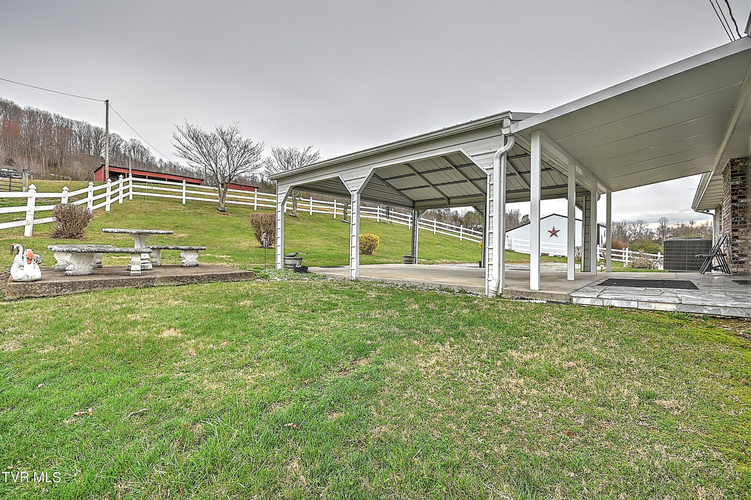 120 Harness Road Gate City, VA 24251 - Photo 14 of 71 120 Harness Rd -LB-12