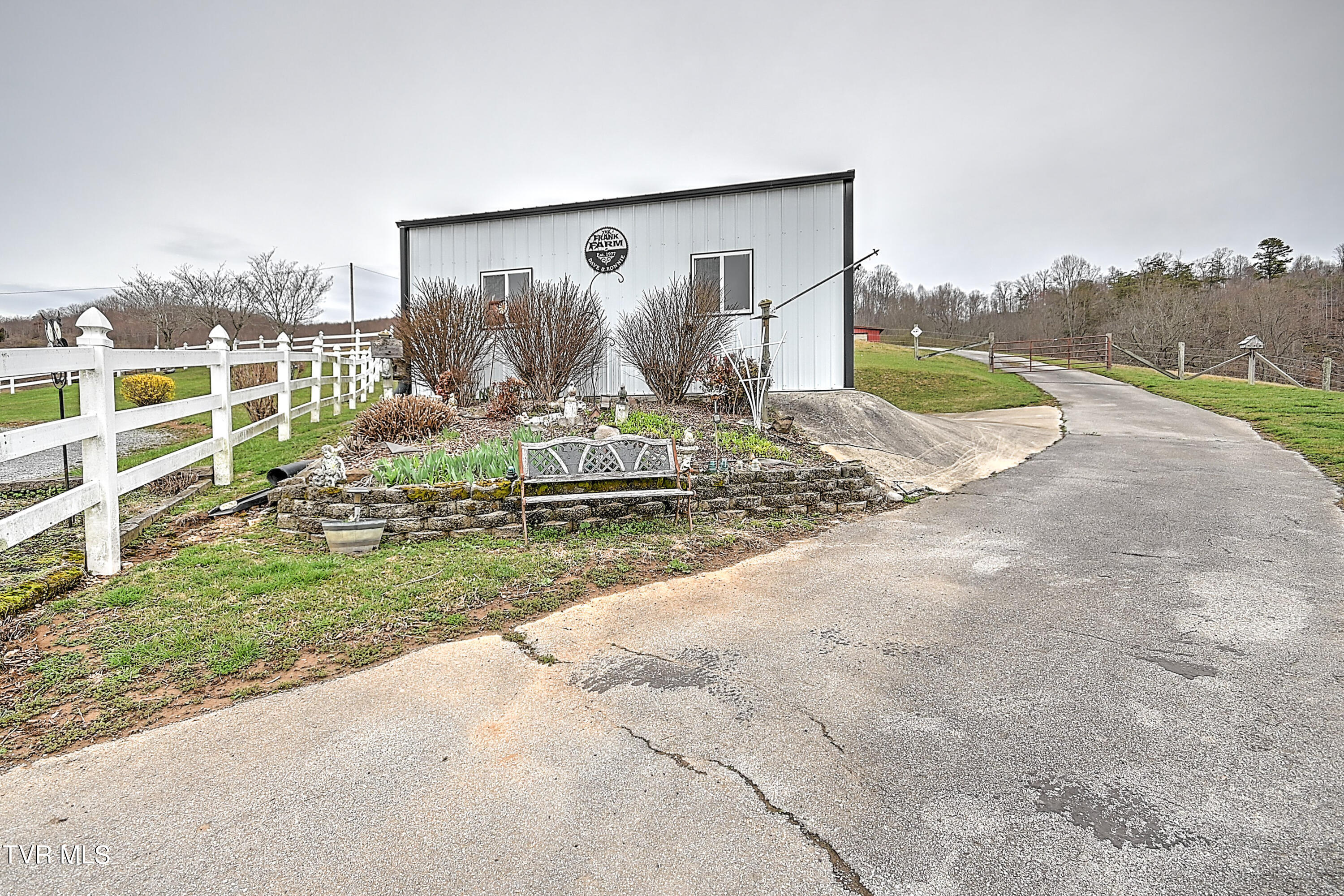 120 Harness Road Gate City, VA 24251 - Photo 53 of 71 120 Harness Rd -LB-54