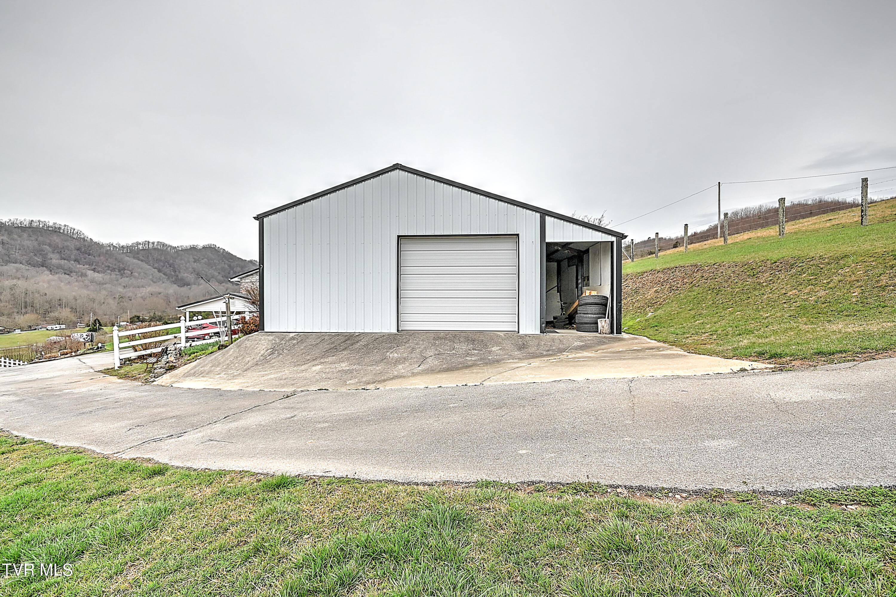 120 Harness Road Gate City, VA 24251 - Photo 54 of 71 120 Harness Rd -LB-55