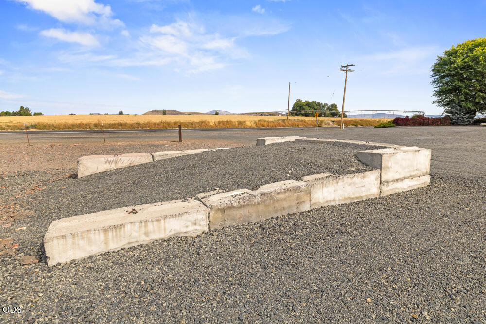 892 Cross Road Klamath Falls, OR 97603 - Photo 53 of 65 Gallery Image 53