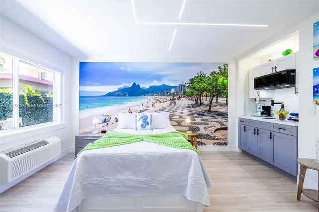 $1,600,000 | 336 Palm Street, Hollywood, FL 33019