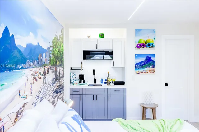 $1,600,000 | 336 Palm Street, Hollywood, FL 33019