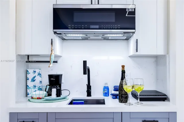 $1,600,000 | 336 Palm Street, Hollywood, FL 33019