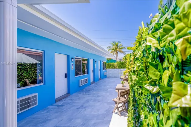 $1,600,000 | 336 Palm Street, Hollywood, FL 33019