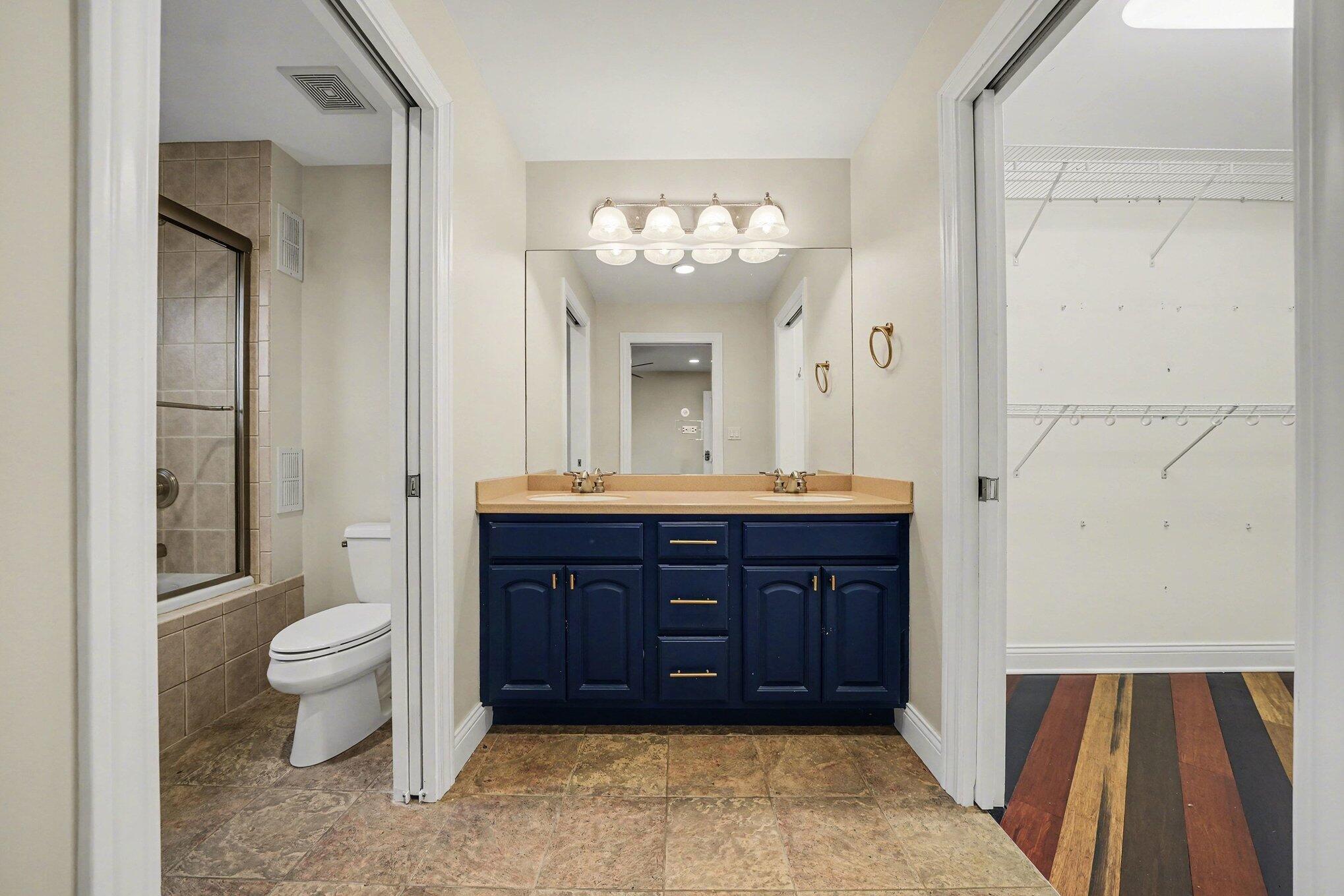 9 Diamond Point Lane, Unit 9 New Buffalo, MI 49117 - Photo 14 of 31 9 Diamond Point Lane 9,