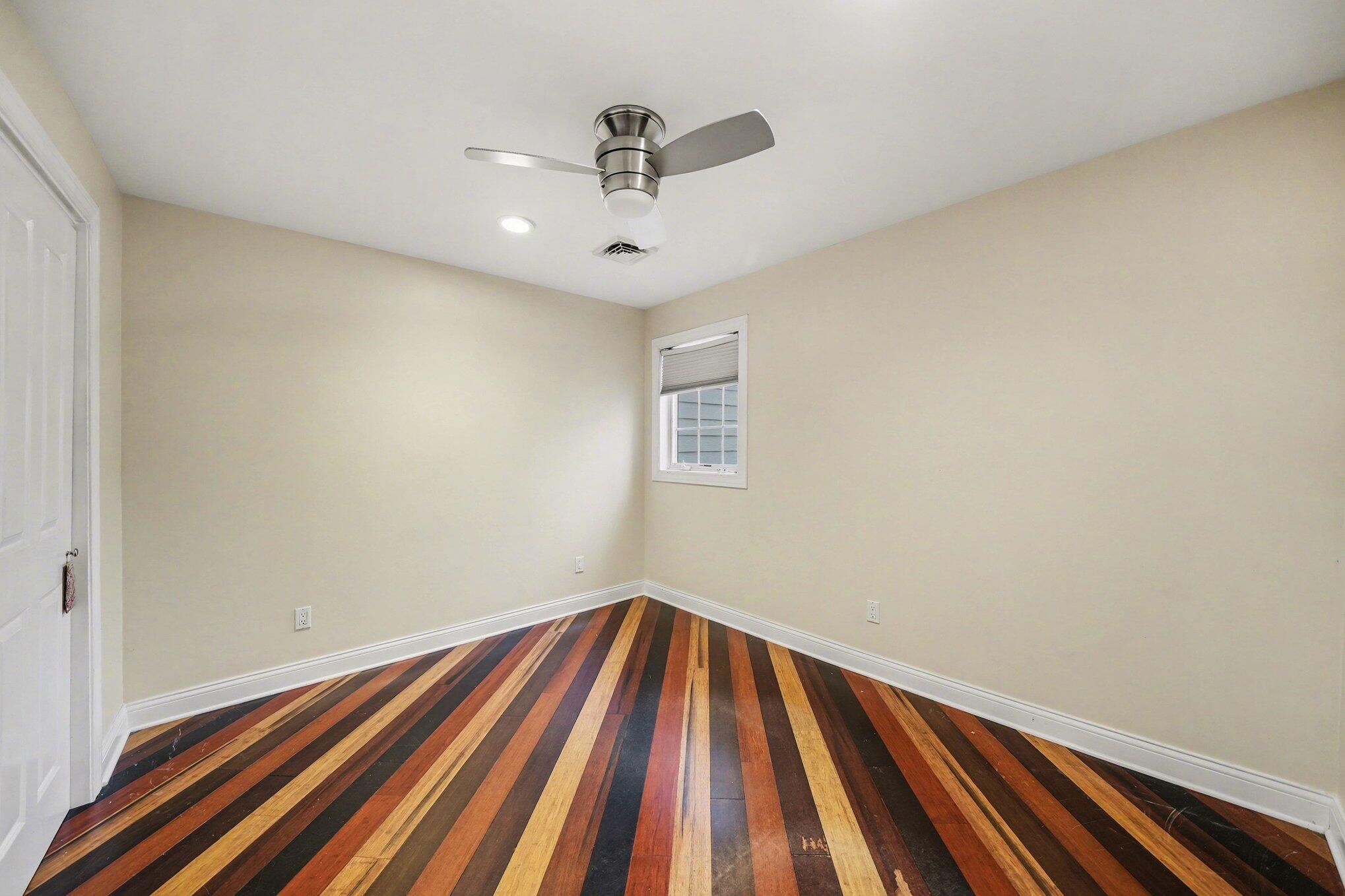 9 Diamond Point Lane, Unit 9 New Buffalo, MI 49117 - Photo 16 of 31 9 Diamond Point Lane 9,