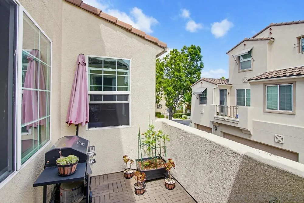1298 Fools Gold Way, Unit 1 Chula Vista, CA 91913 - Photo 13 of 53