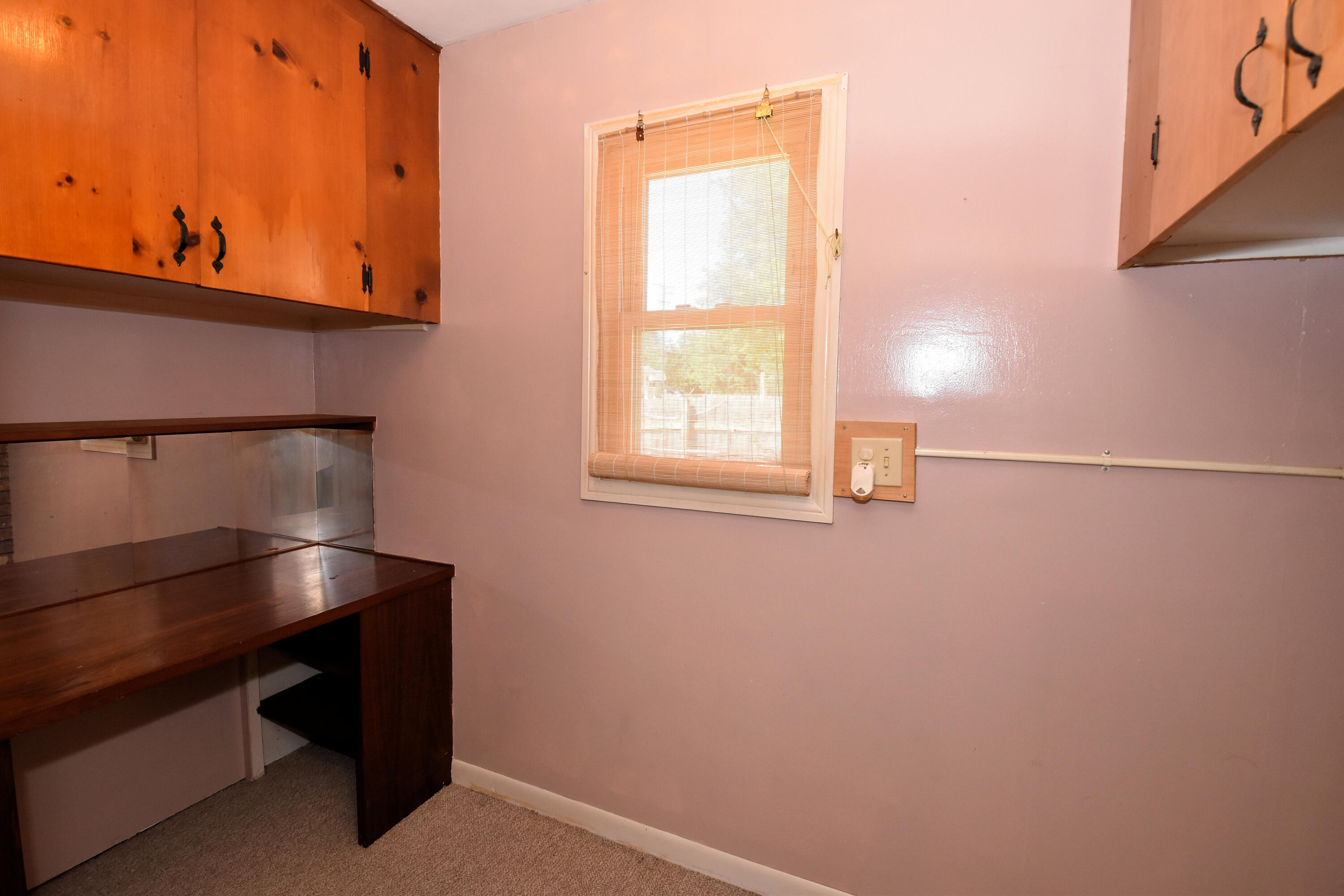 206 Belmont Avenue Racine, WI 53405 - Photo 17 of 42 Office